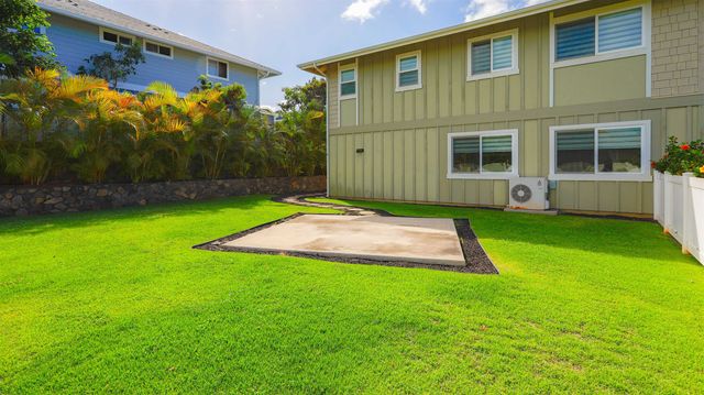 22 & 18 Kili Nahe St Lot 2, Lahaina, HI 96761