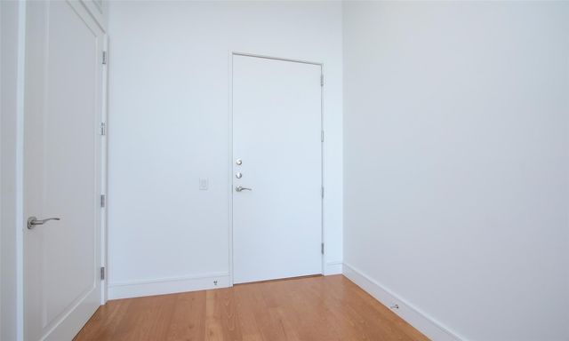 2727 Kirby Drive 10B, Houston, TX 77098