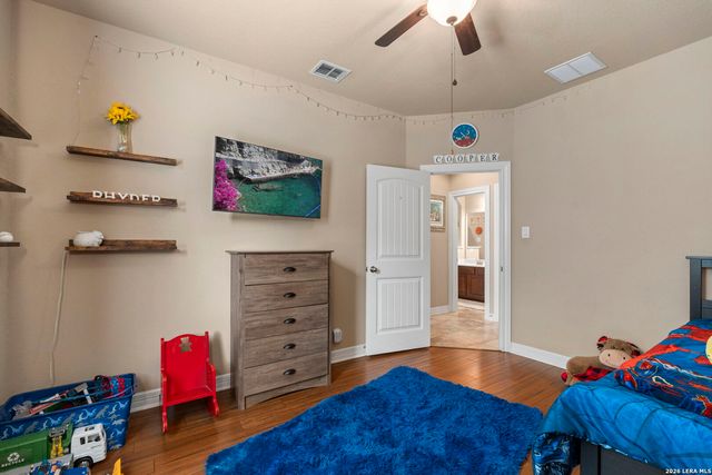 10612 Foxen Way, Helotes, TX 78023