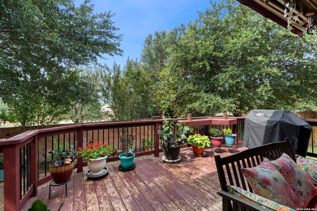 10612 Foxen Way, Helotes, TX 78023