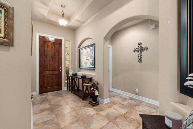 10612 Foxen Way, Helotes, TX 78023