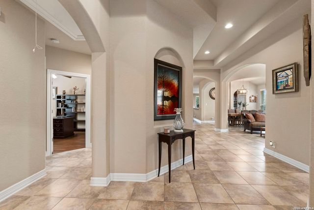 10612 Foxen Way, Helotes, TX 78023