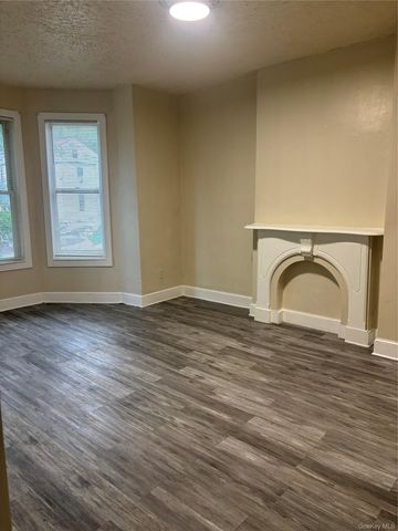 204 South Street, Newburgh, NY 12550