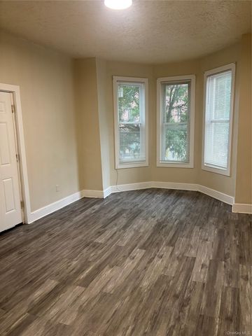 204 South Street, Newburgh, NY 12550
