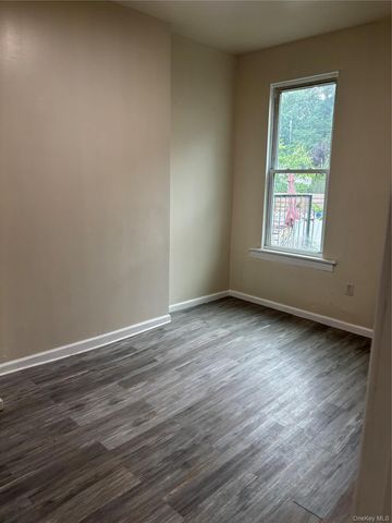 204 South Street, Newburgh, NY 12550
