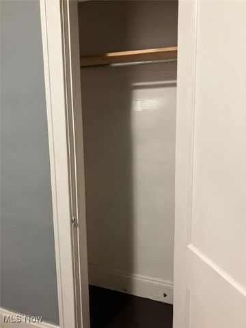 13702 McElhattan, Cleveland, OH 44110