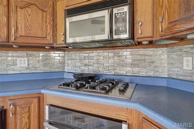 33992 Garrett Road, Richland, MO 65556