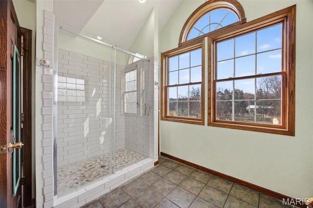 33992 Garrett Road, Richland, MO 65556