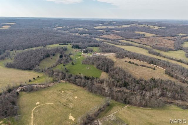 33992 Garrett Road, Richland, MO 65556