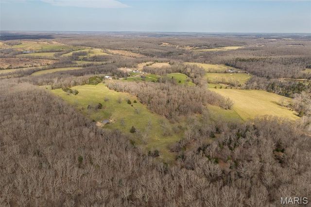 33992 Garrett Road, Richland, MO 65556