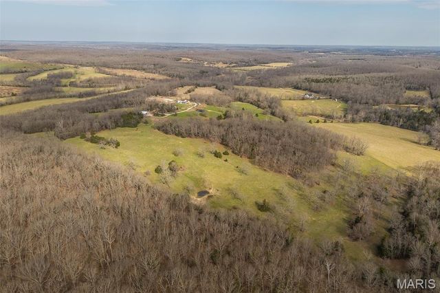 33992 Garrett Road, Richland, MO 65556