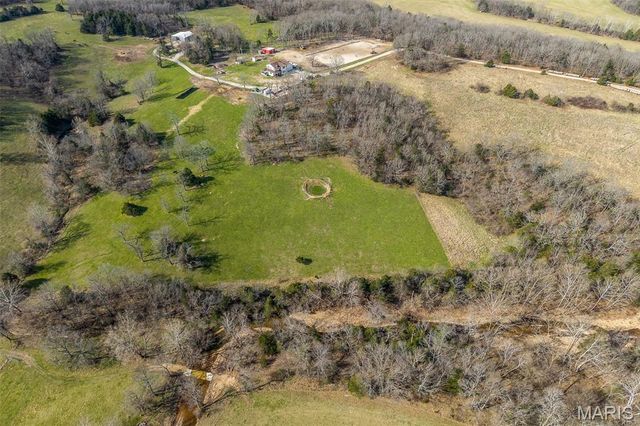 33992 Garrett Road, Richland, MO 65556