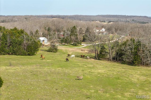 33992 Garrett Road, Richland, MO 65556