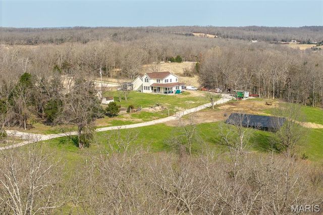 33992 Garrett Road, Richland, MO 65556