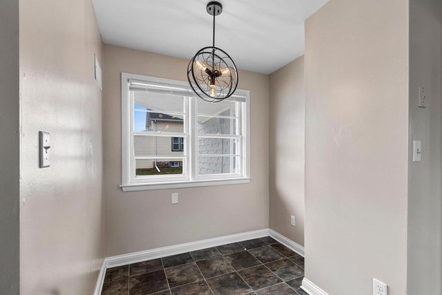 1053 E KIMBERLY AVENUE, Kimberly, WI 54136