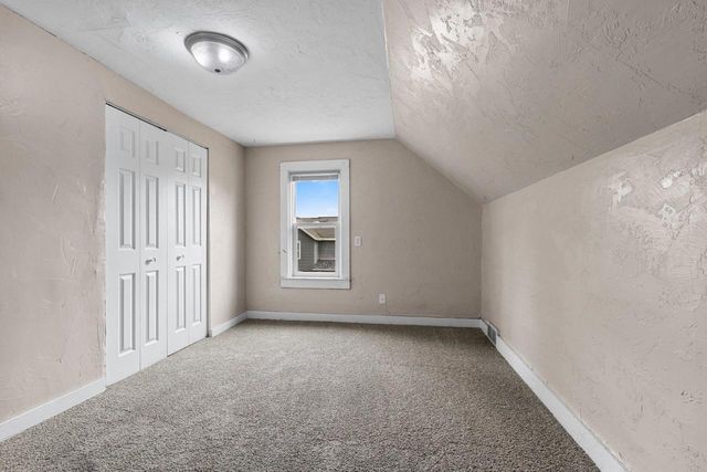 1053 E KIMBERLY AVENUE, Kimberly, WI 54136