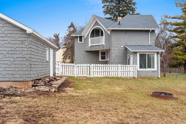 1053 E KIMBERLY AVENUE, Kimberly, WI 54136