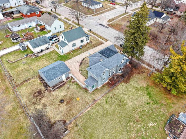 1053 E KIMBERLY AVENUE, Kimberly, WI 54136