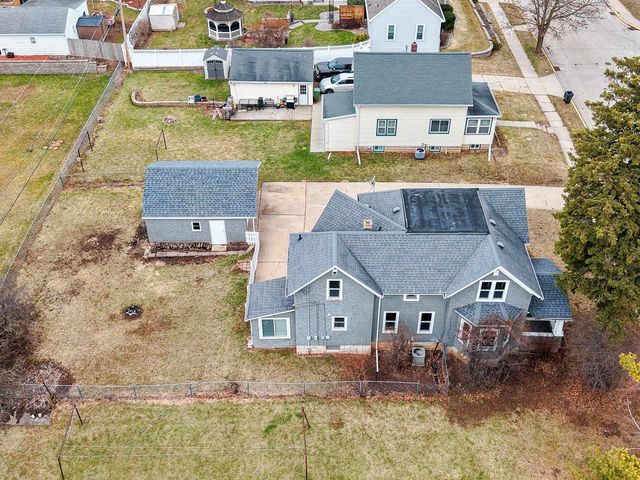 1053 E KIMBERLY AVENUE, Kimberly, WI 54136