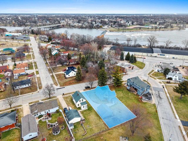 1053 E KIMBERLY AVENUE, Kimberly, WI 54136