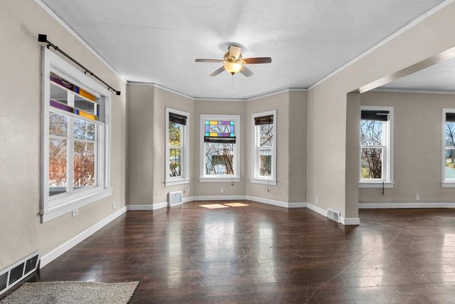 1053 E KIMBERLY AVENUE, Kimberly, WI 54136