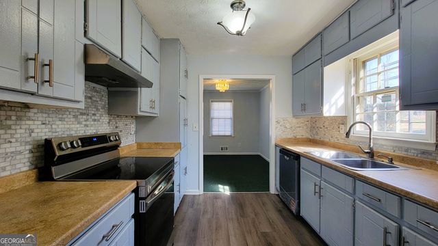 7337 Czar Place, Riverdale, GA 30296