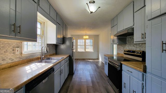 7337 Czar Place, Riverdale, GA 30296