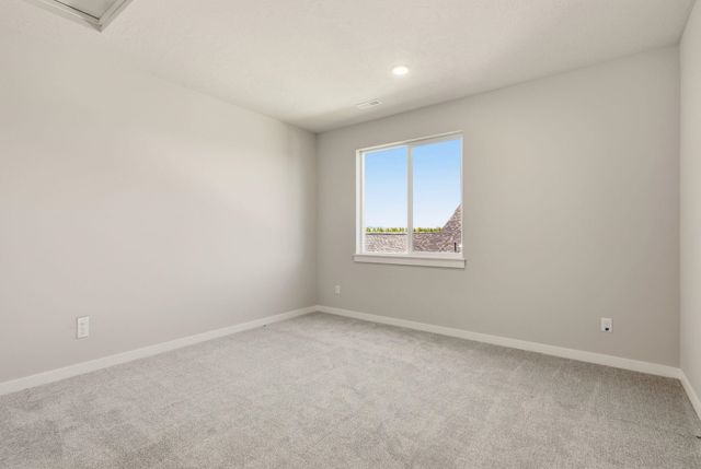 1236 N HIGH DESERT Dr, Deer Park, WA 99006