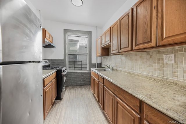 1260 Evergreen Avenue 1, Bronx, NY 10472
