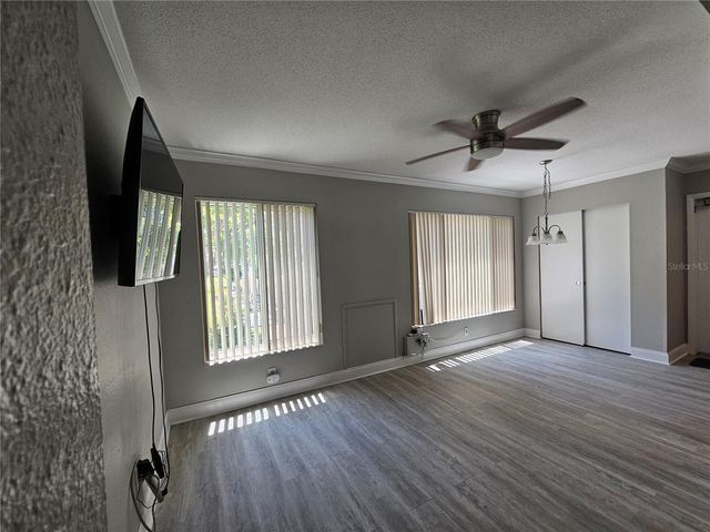 2321 ECUADORIAN WAY 31, Clearwater, FL 33763