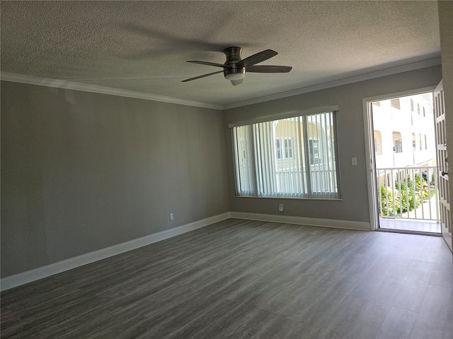 2321 ECUADORIAN WAY 31, Clearwater, FL 33763