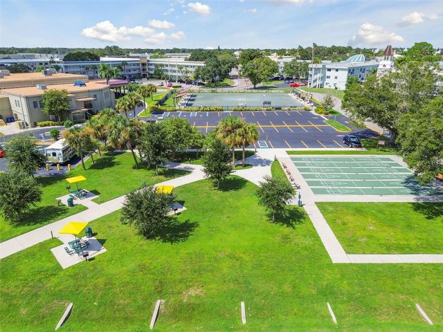 2321 ECUADORIAN WAY 31, Clearwater, FL 33763