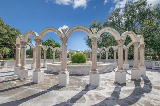 2321 ECUADORIAN WAY 31, Clearwater, FL 33763