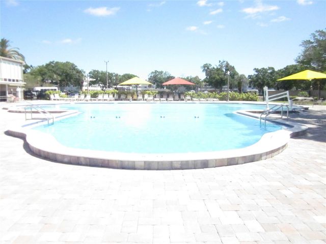 2321 ECUADORIAN WAY 31, Clearwater, FL 33763