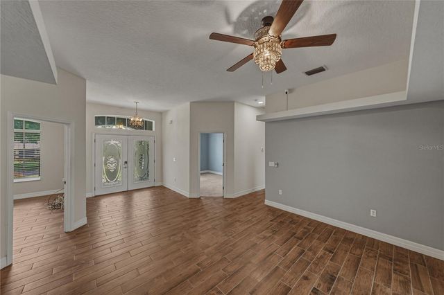 1113 SUGARTREE DRIVE N, Lakeland, FL 33813