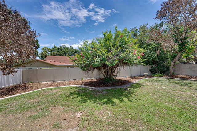 1113 SUGARTREE DRIVE N, Lakeland, FL 33813