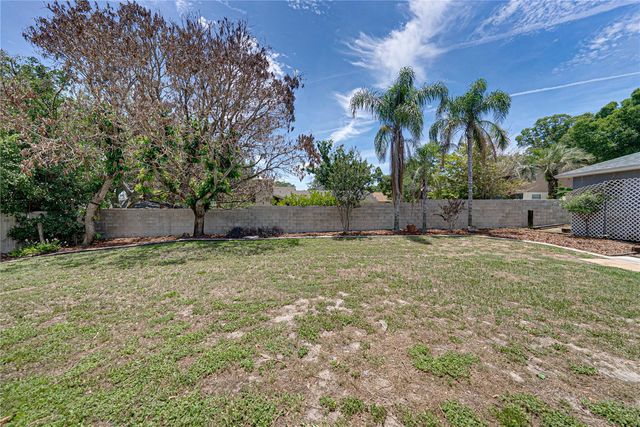 1113 SUGARTREE DRIVE N, Lakeland, FL 33813