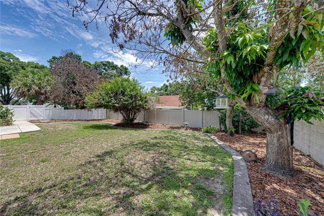 1113 SUGARTREE DRIVE N, Lakeland, FL 33813