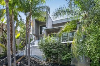 21530 Yucatan Avenue, Woodland Hills, CA 91364