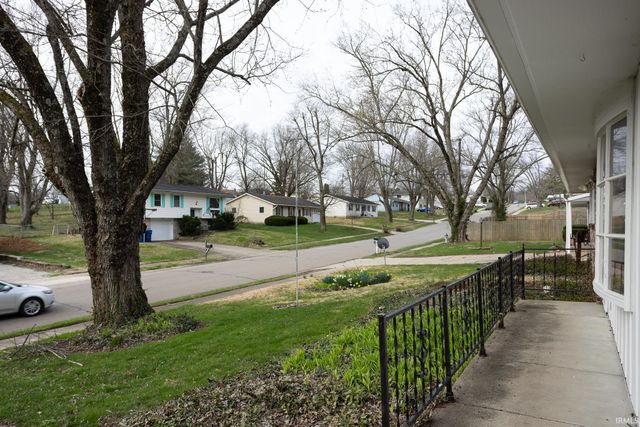 3512 W Fairington Drive, Bloomington, IN 47403