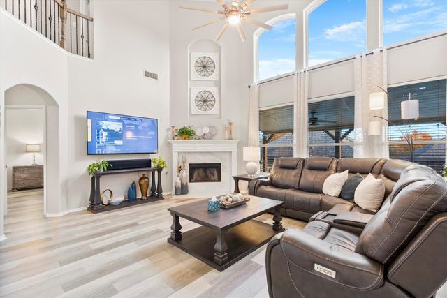 310 Dover Heights Trail, Mansfield, TX 76063