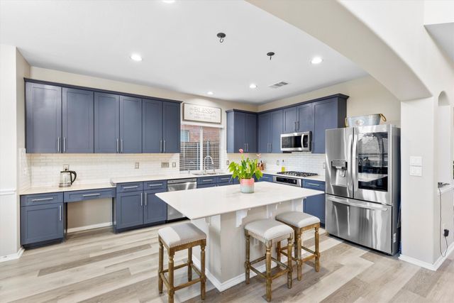 310 Dover Heights Trail, Mansfield, TX 76063