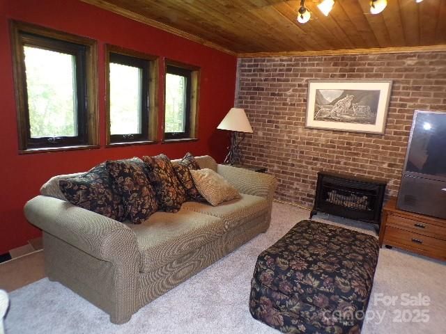 140 Beechwood Circle, Laurel Park, NC 28739