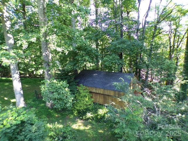 140 Beechwood Circle, Laurel Park, NC 28739