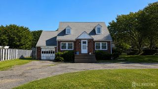 1892 oak tree Road, Edison, NJ 08820