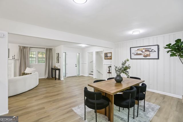 2436 Ovidia Circle SW, Atlanta, GA 30311