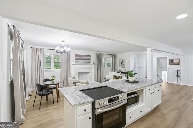 2436 Ovidia Circle SW, Atlanta, GA 30311