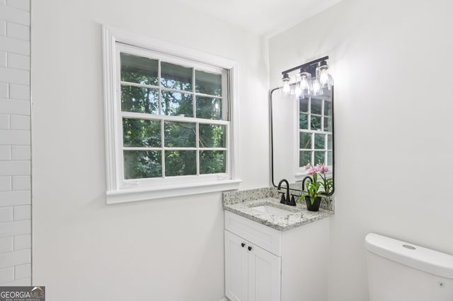 2436 Ovidia Circle SW, Atlanta, GA 30311