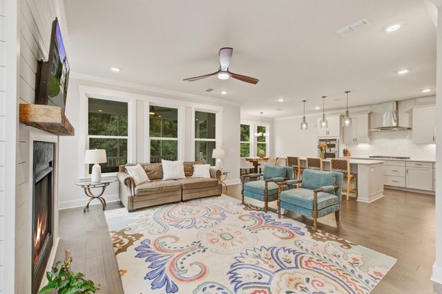 517 Spring Hollow Drive, Charleston, SC 29492
