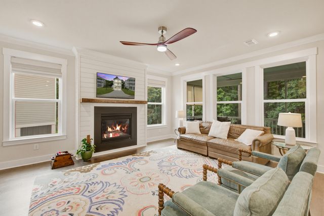 517 Spring Hollow Drive, Charleston, SC 29492